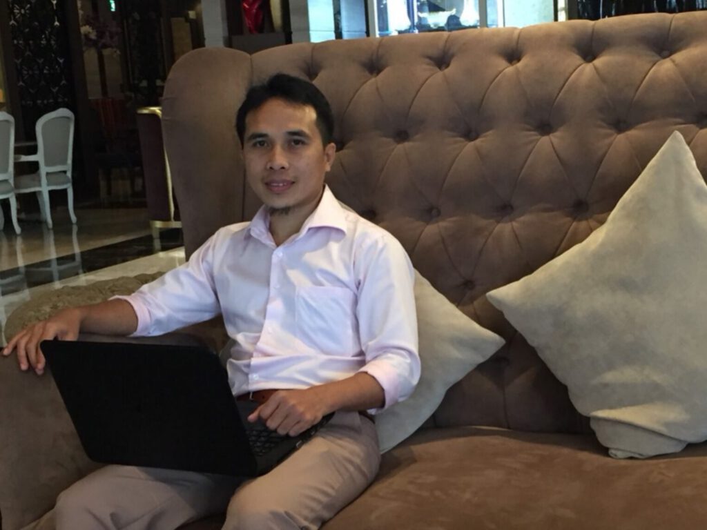 สมาน เลาะ – แบ่งปันแรงบันดาลใจอิสลาม